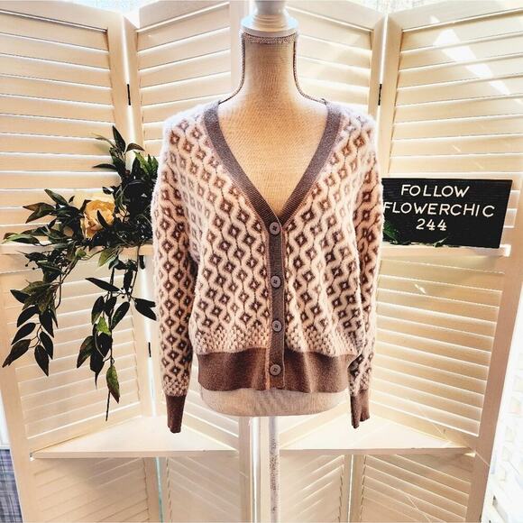 CUPCAKES & CASHMERE NEW DIAMOND BROWN/CREAM CARDIGAN SUPER SOFT SMALL - Picture 2 of 8